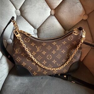 Louis Vuitton Boulogne PM 
Dust bag and strap NO BOX